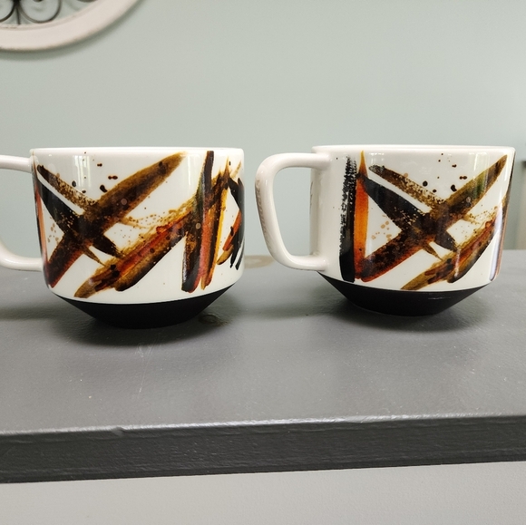 Two Starbucks 2014 Artisan Series Brown and White - Picture 3 of 6